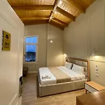 Arial Penthouse 3*