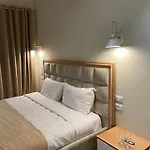 Aparthotel Arial Penthouse 3*