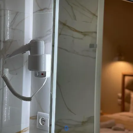 Arial Penthouse Aparthotel 3*