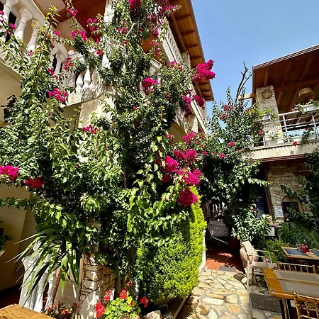 Aparthotel Arial Penthouse Vlorë