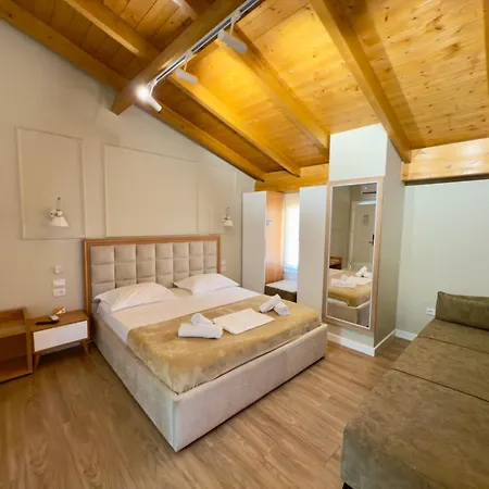 Arial Penthouse 3* Vlora