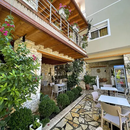 Arial Penthouse Hotel apartamentowy 3*