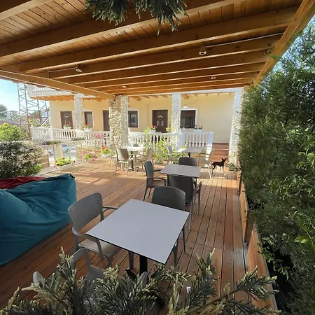 Arial Penthouse Aparthotel Vlorë