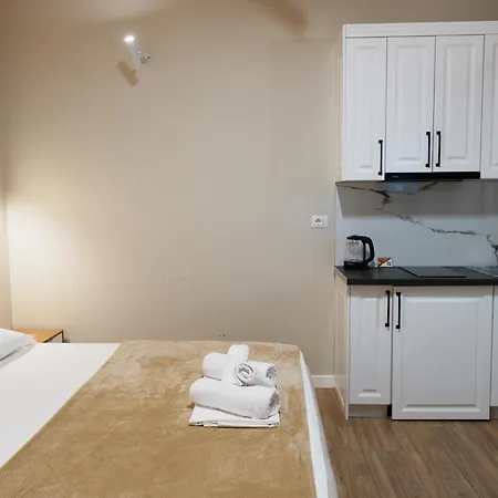 Arial Penthouse Apartmanhotel