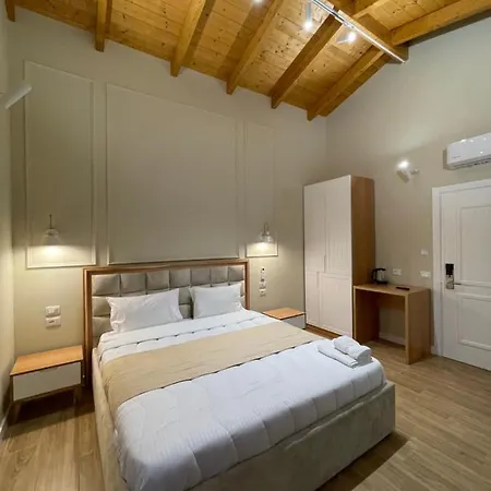 Arial Penthouse Aparthotel