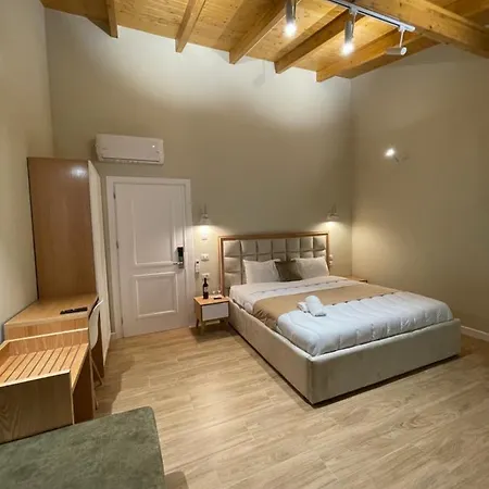 Arial Penthouse Aparthotel Vlorë