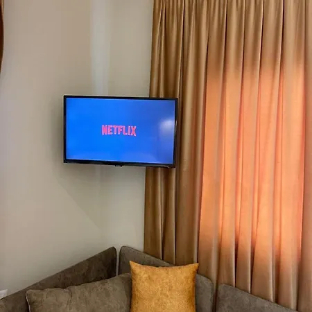 Aparthotel Arial Penthouse Vlorë