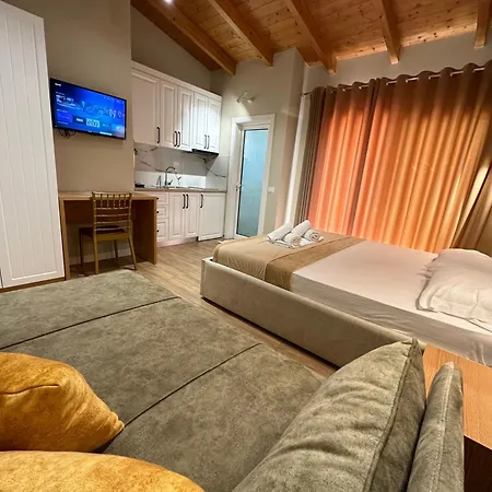 Arial Penthouse Aparthotel Vlorë