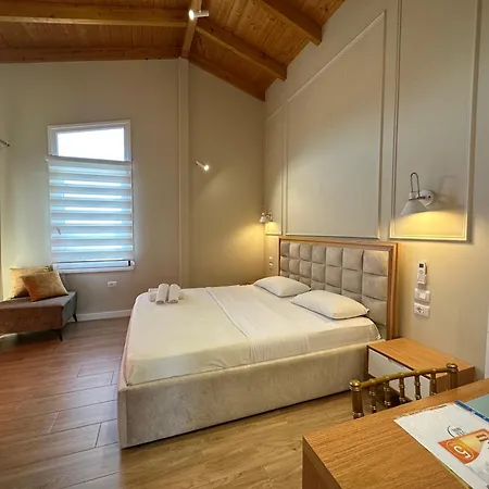 Arial Penthouse Aparthotel