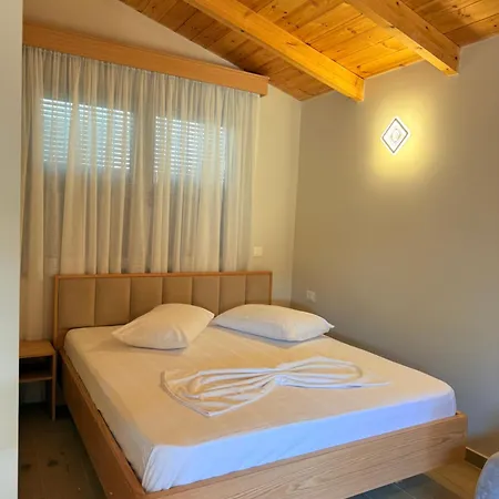 Apartahotel Arial Penthouse Vlorë