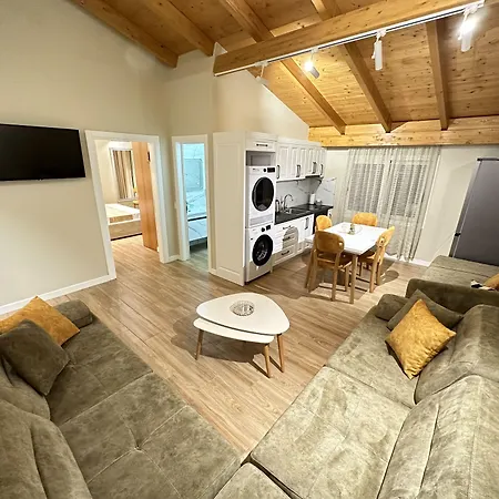 Aparthotel Arial Penthouse Vlorë