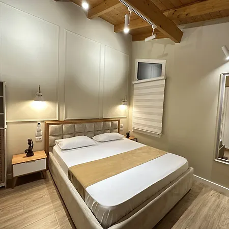 Arial Penthouse Ξενοδοχείο με διαμερίσματα Vlorë